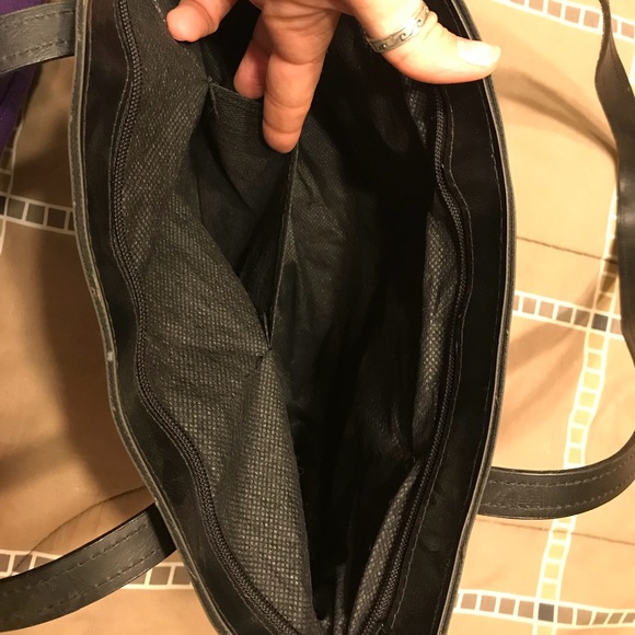 Purse - Picture 3 of 3